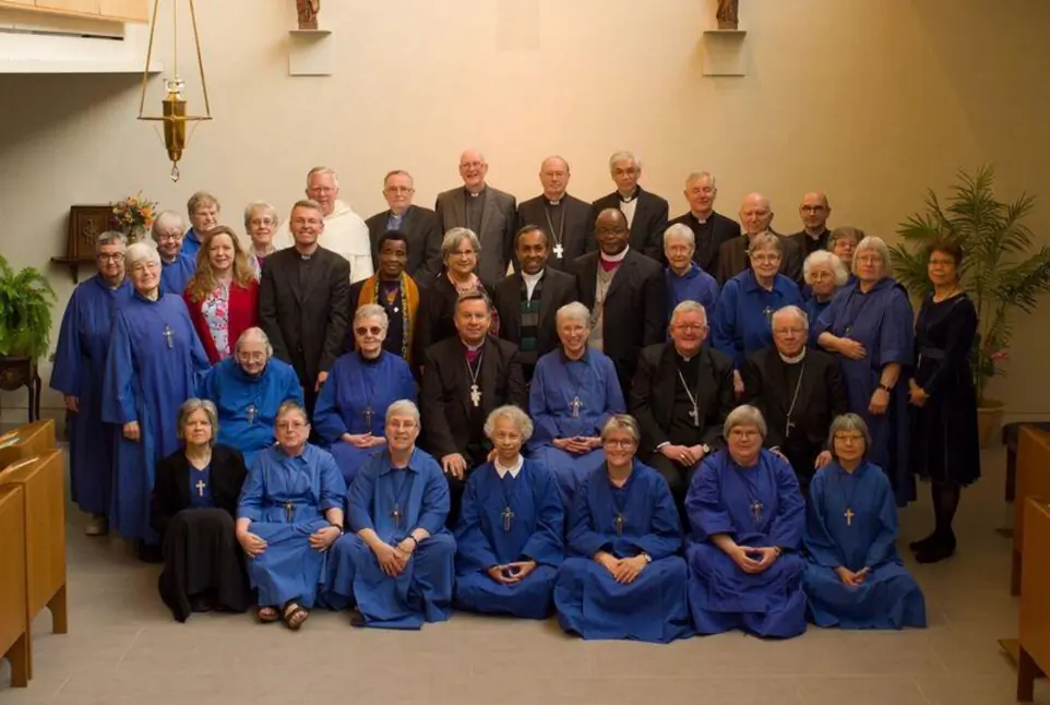 Members of ARCIC III pause for a photo with their hosts, the Sisters of St. John the Divine, during their 2016 meeting in Toronto