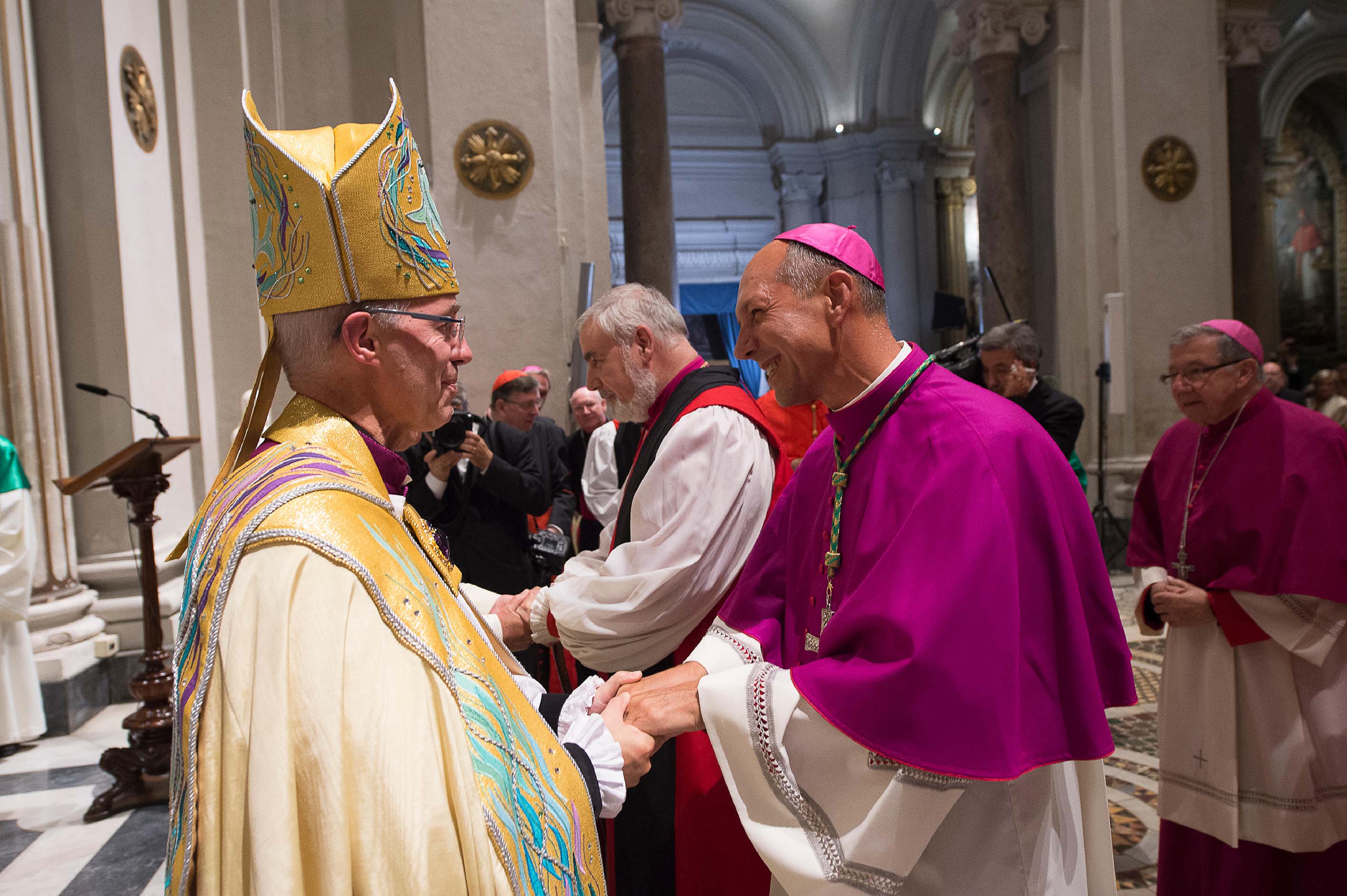 Archbishop Justin Welby commissions Archbishop Donald Bolen, co-chair of IARCCUM, at the Vespers in San Gregorio al Celio