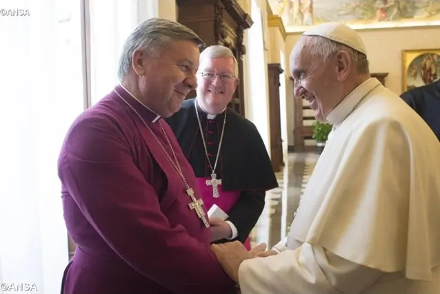 ARCIC III co-chairs, Archbishops David Moxon and Bernard Longley, chat with Pope Francis during a private audience with the dialogue members