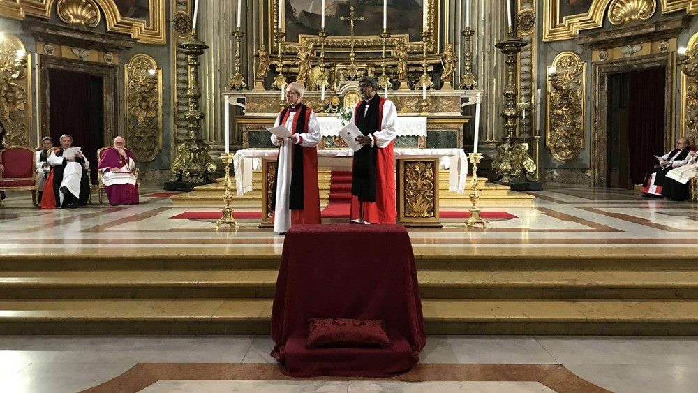A service of installation was held at the Church of Sant'Ignazio for Archbishop Ian Ernest as director of the Anglican Centre in Rome