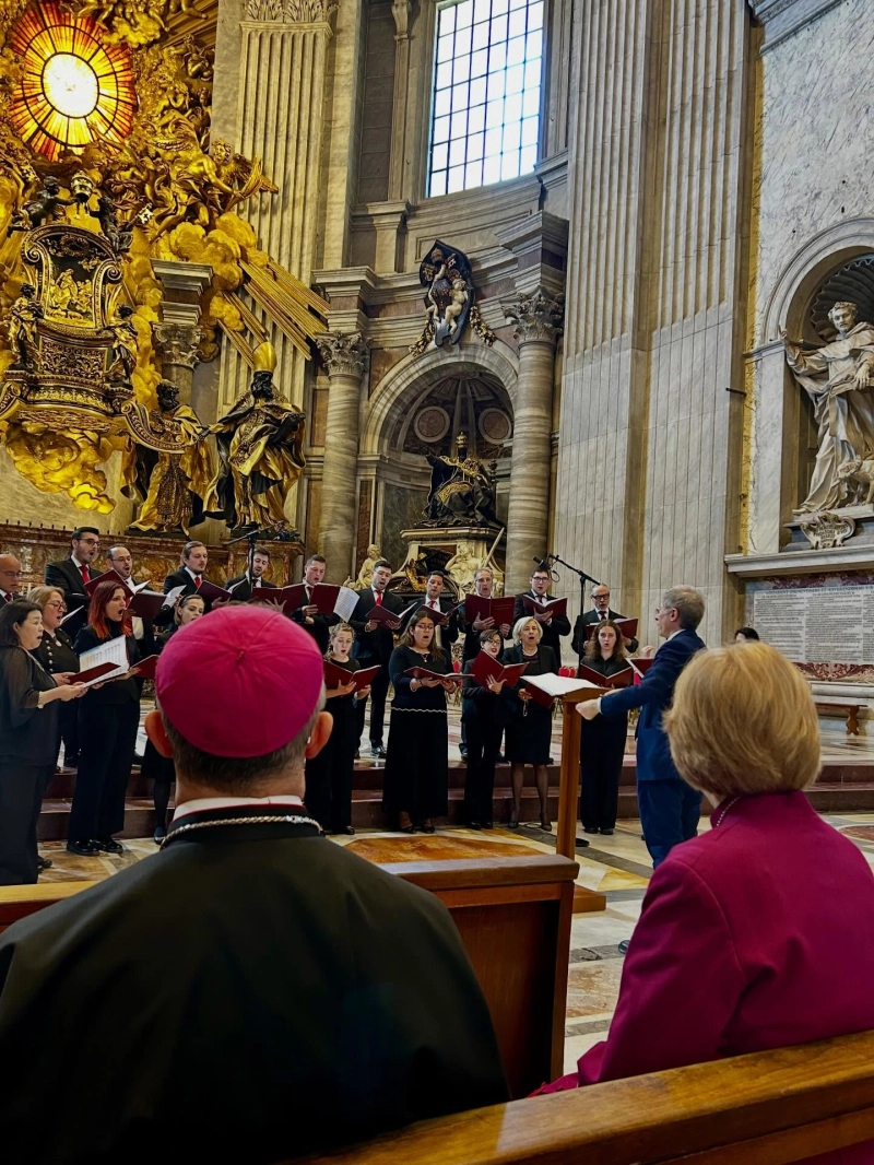 Archbishop of Canterbury Sarah Mullally began her visit to Rome with prayer in St Peter's Basilica