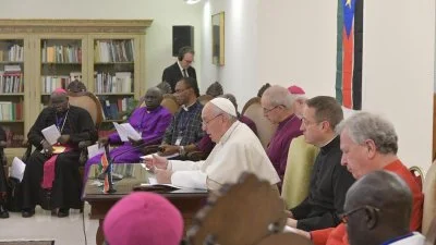 On April 10 and 11, Pope Francis, Archbishop Justin Welby, and Rev. John Chalmers (Church of Scotland) led a retreat for the political and religious leaders of South Sudan