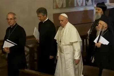 The Archbishop of Canterbury Justin Welby with the Ecumenical Patriarch Bartholomew and Pope Francis at an ecumenical prayer for peace service in Assisi