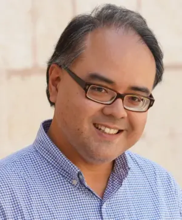 Dr. Emmanuel Nathan