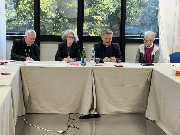 ARCIC-III meets with Synod leaders Cardinal Grech & Sr Natalie Becquart