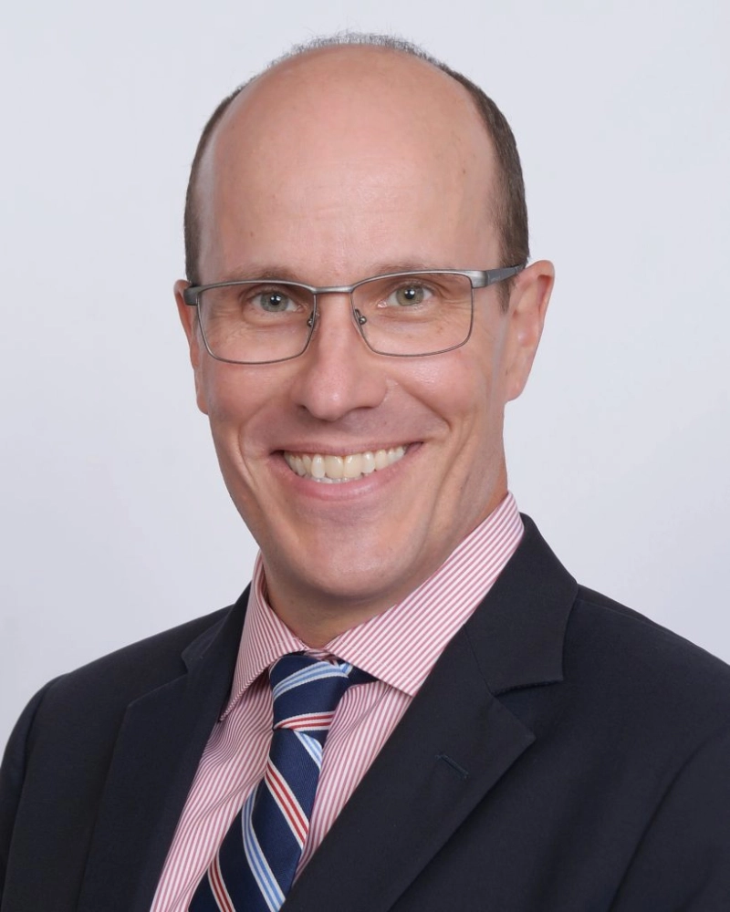 Dr Christopher Wells