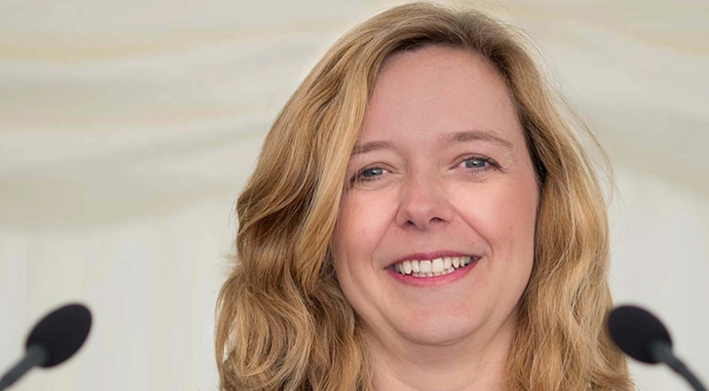 Dr Paula Gooder