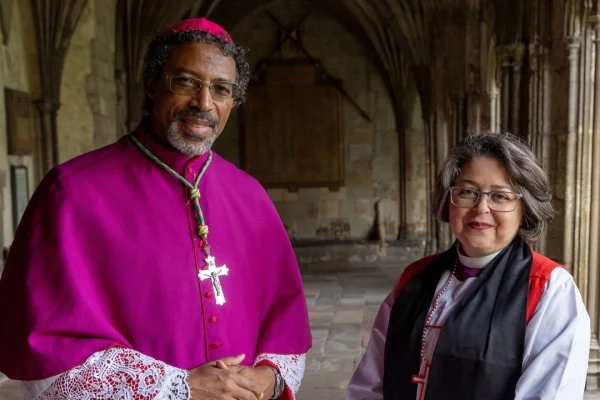 IARCCUM bishops from Brazil, Most Rev Teodoro Medes Tavares, CSSP, bishop of Ponta de Pedras and Rt Rev Marinez Bassotto, bishop of the Amazon & Primate. Bishop pairs from 27 countries were commissioned by Pope Francis and Archbishop of Canterbury Justin Welby at the Basilica of St Paul Outside the Walls