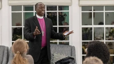 Archbishop Samuel Enosa Peni of the Diocese of Western Equatoria in the Episcopal Church of South Sudan speaking students at Virginia Theological Seminary