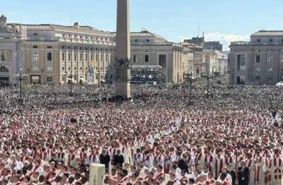A view of the crowd gathered for the funeral of Pope Francis. The photo was taken from among the ecumenical delegation to the left of the altar