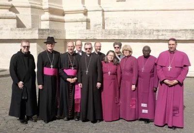 Members of the Anglican delegation to Pope Francis' funeral, together with Catholic hosts. Bishop Freier is the second from the left, wearing the hat