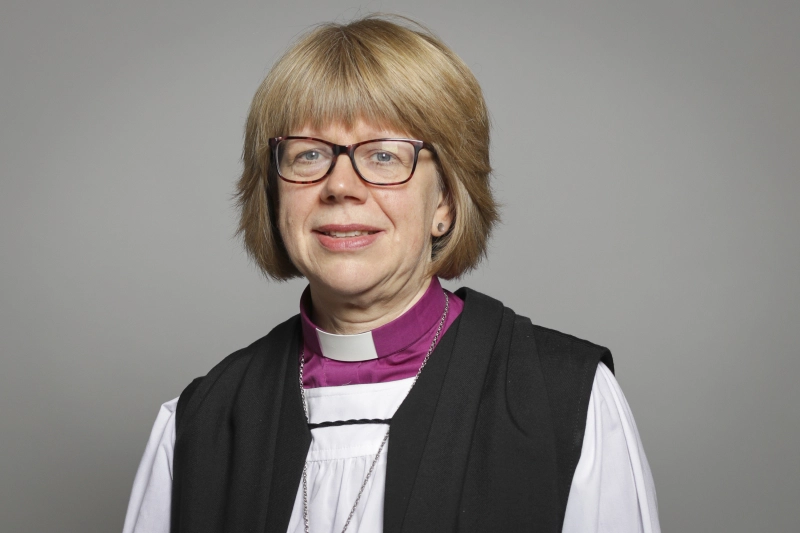 The official UK Parliamentary portrait of the Rt. Rev. Dame Sarah Mullally when she became the Bishop of London and member of the House of Lords