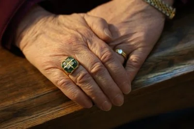 Archbishop of Canterbury, Sarah Mullally, wearing the episcopal ring given by Pope Paul VI to her predecessor Archbishop Michael Ramsey 60 years earlier